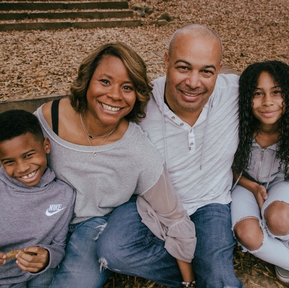 Kymberly's Closet Curated + Minimalist+ Vintage =Sustainable❤ - Picture 4 of 7